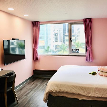 歐法行旅 O Fun Hotel Тайбэй Экстерьер фото